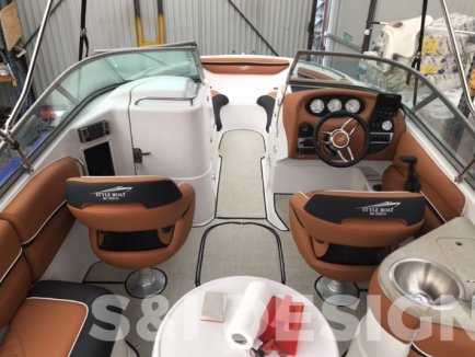 TAPICERKA LODZI FOUR WINNS HORIZON 210