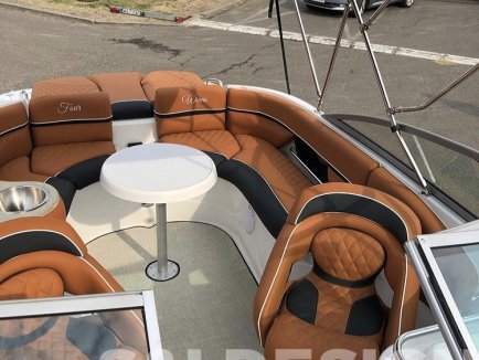 TAPICERKA LODZI FOUR WINNS HORIZON 210