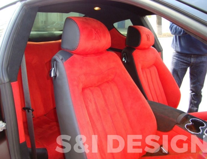 Tapicerka alcantara&skóra